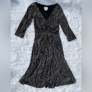 ANTHROPOLOGIE MAEVE BLACK AND WHITE 3/4 SLEEVE DRESS. SIZE S.